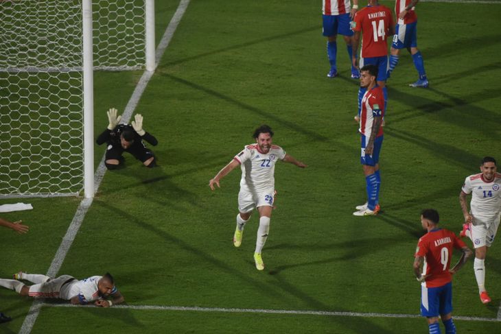 Paraguay cae con Chile y da otro paso hacia la eliminación
