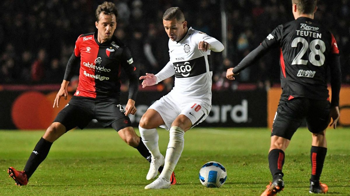 Por Copa Libertadores: Olimpia cae ante Colon y se complica