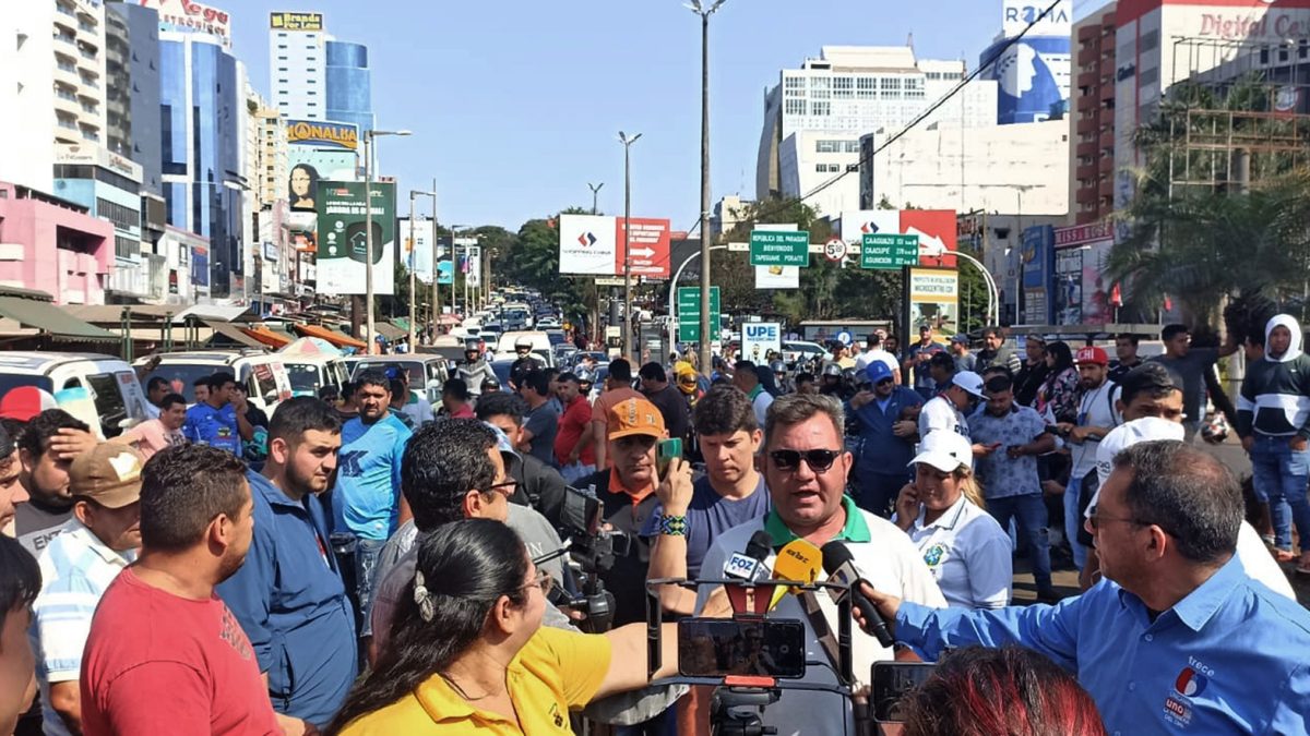 FRONTERA: Megaoperativo en el Puente de la Amistad paralizó comercio de CDE