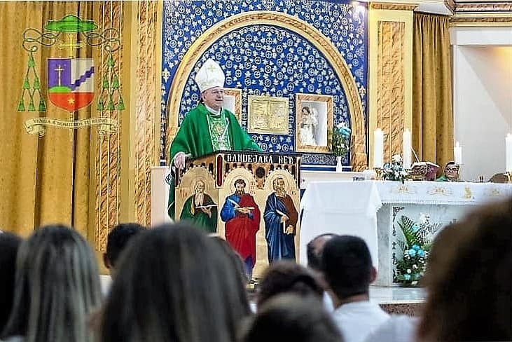 LOCALES: Obispo agradeció a feligreses por defender con fe la vida y la familia