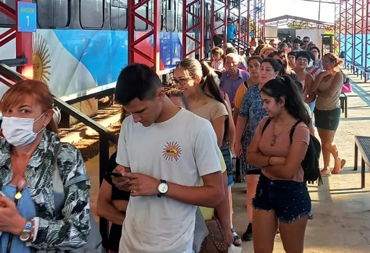 PAÍS: Masiva llegada de paraguayos para las fiestas por Encarnación-Posadas