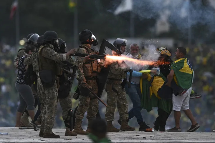 MUNDO: Democracia en Brasil resiste al ataque golpista del bolsonarismo
