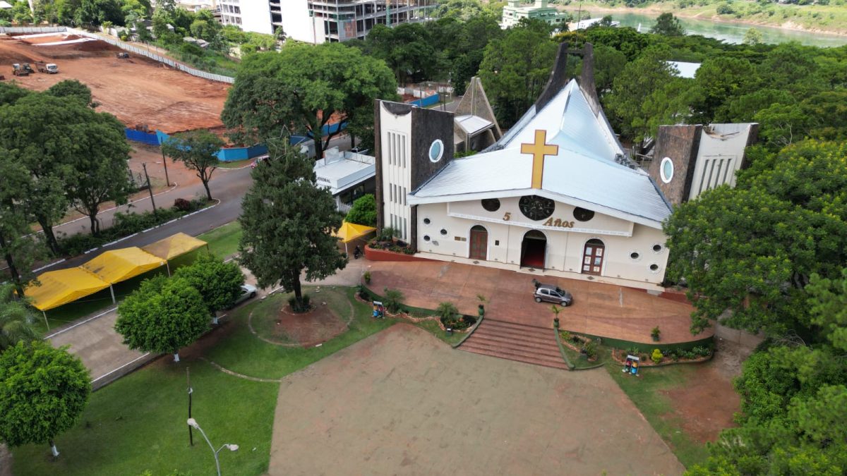LOCALES: La catedral San Blas invita a vivir la Semana Santa con espiritualidad