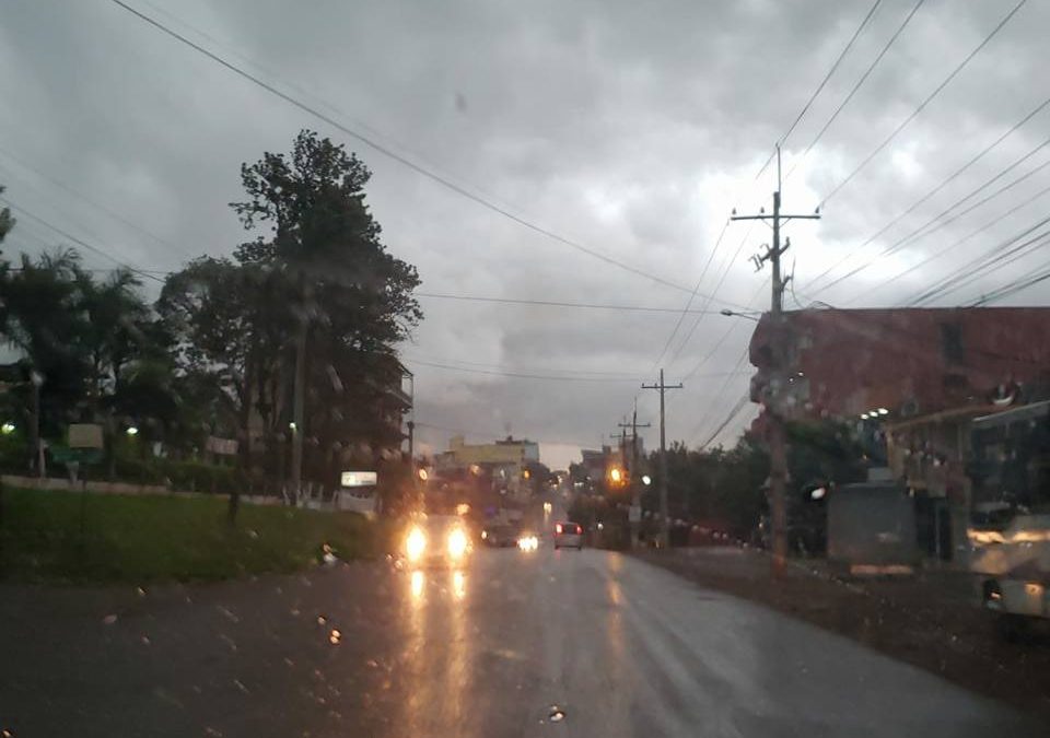 NACIONALES: No pasó nada ayer, pero pronóstico de lluvias se mantiene hoy